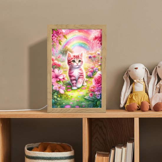 Nachtlampje 20x30 cm - Kinder lampje - Kitten - Roze - Kat - Regenboog - Bloemen - Tafellamp kinderkamer - Slaapkamer lamp - Bedlamp kinderen - Kinderlampje stopcontact - Wandlamp babykamer - Nachtlampjes van Merkloos — afbeelding 3