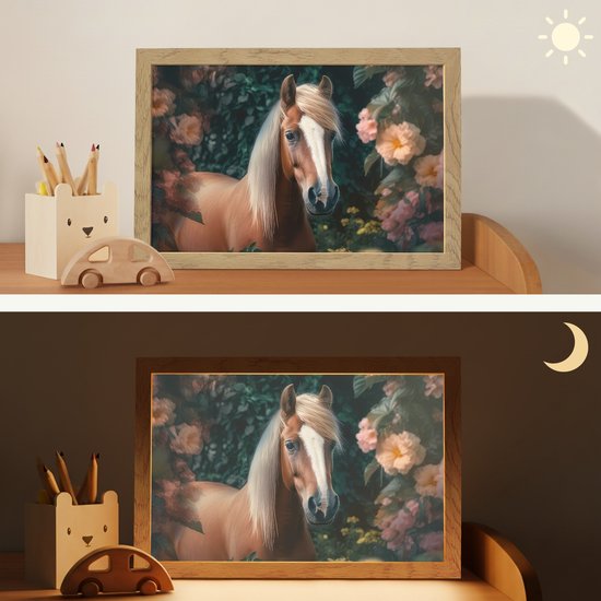 Nachtlampje 30x20 cm - Kinder lamp - Paard - Natuur - Bloemen - Bos - Dieren - Tafellamp kinderkamer - Slaapkamer lamp - Bedlamp kinderen - Kinderlampje stopcontact - Wandlamp babykamer - Nachtlampjes van Merkloos — afbeelding 4