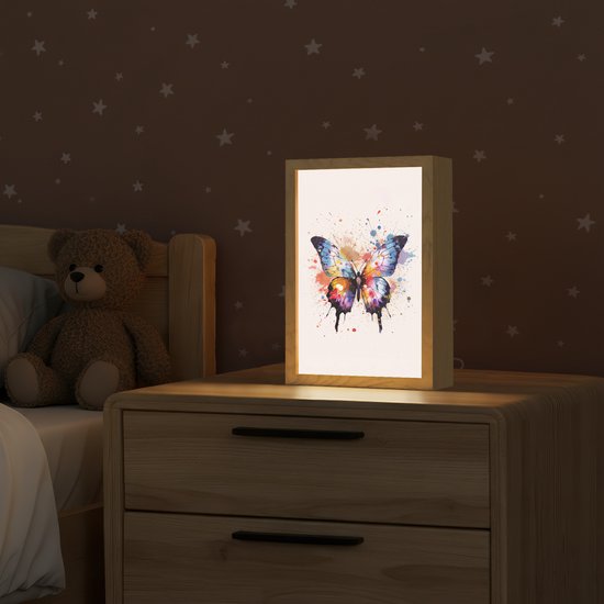 Nachtlampje 20x30 cm - Kinder lampje - Vlinder - Roze - Verf - Kleurrijk - Tafellamp kinderkamer - Slaapkamer lamp - Bedlamp kinderen - Kinderlampje stopcontact - Wandlamp babykamer - Nachtlampjes van Violet88 — afbeelding 2