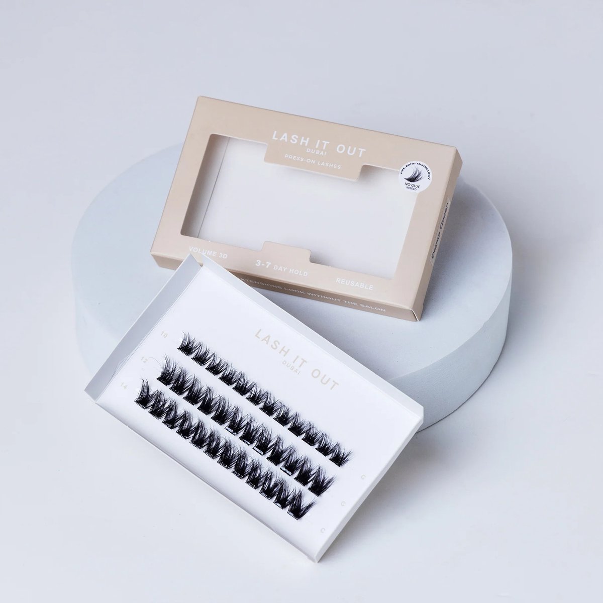 Lash it out dubai - pre-glued press on lash clusters