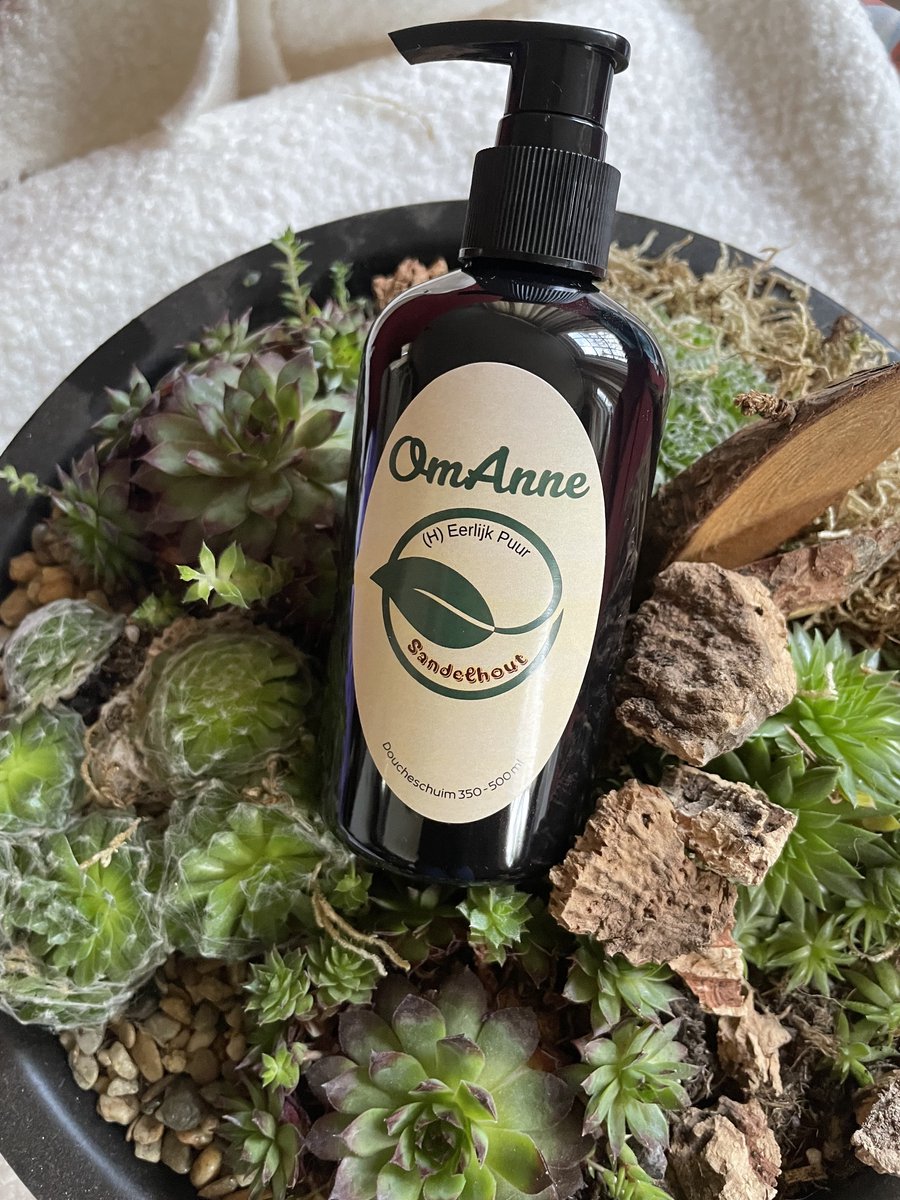 Douche en Bad Schuim Sandelhout 500 ml. Puur Natuur! van OmAnne Prijs Inclusief verzending!!