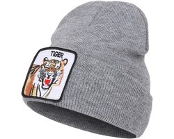 Unisex gebreide beanie muts met borduurpatroon voor heren en dames - winterse modetrend