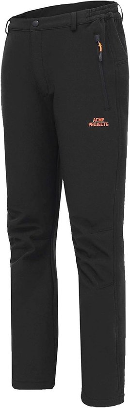 Volledige weergave van een zwarte softshell broek met oranje ACME PROJECTS logo op de heup.