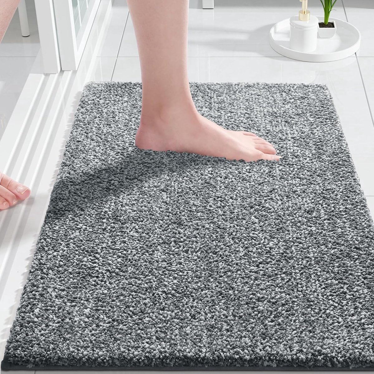Stunq® Buitengewoon Zachte en Absorberende Antislip Badmat voor Douche en Bad, Donkergrijs & Wit, 43 x 61 cm