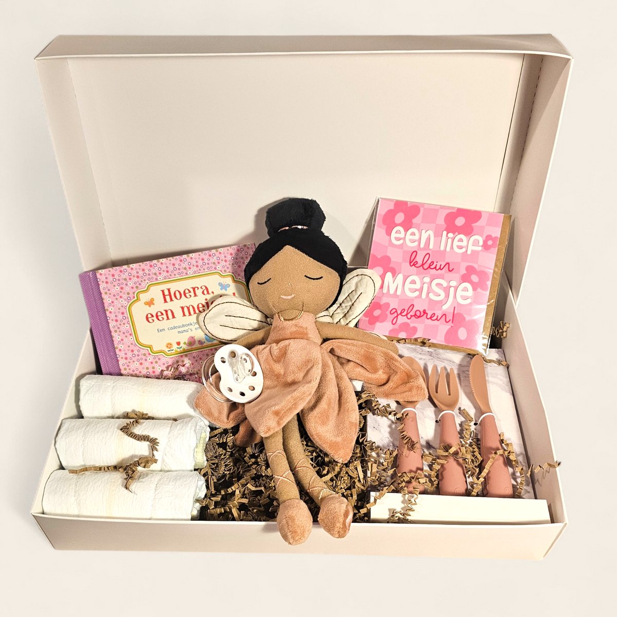 Luxe kraamcadeau baby meisje – compleet geboorte cadeau - elfje mae Jollein