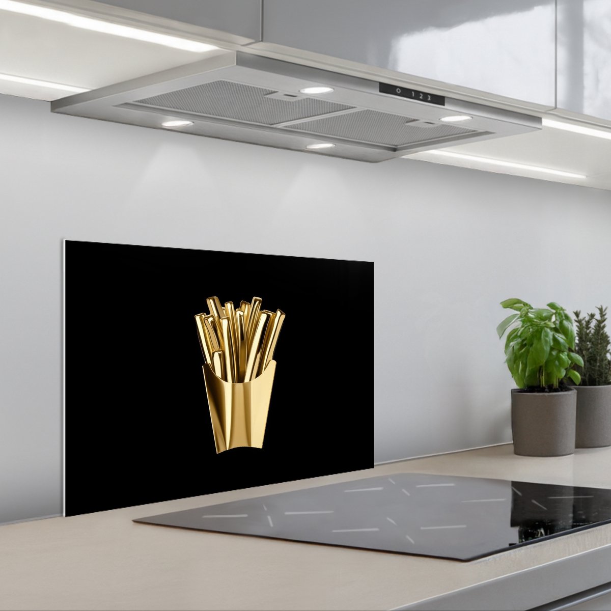 KitchenYeah Spatscherm 60x40 cm Zelfklevende achterwand Friet Goud Chrome Eten Keuken muurbeschermer Spatwand fornuis