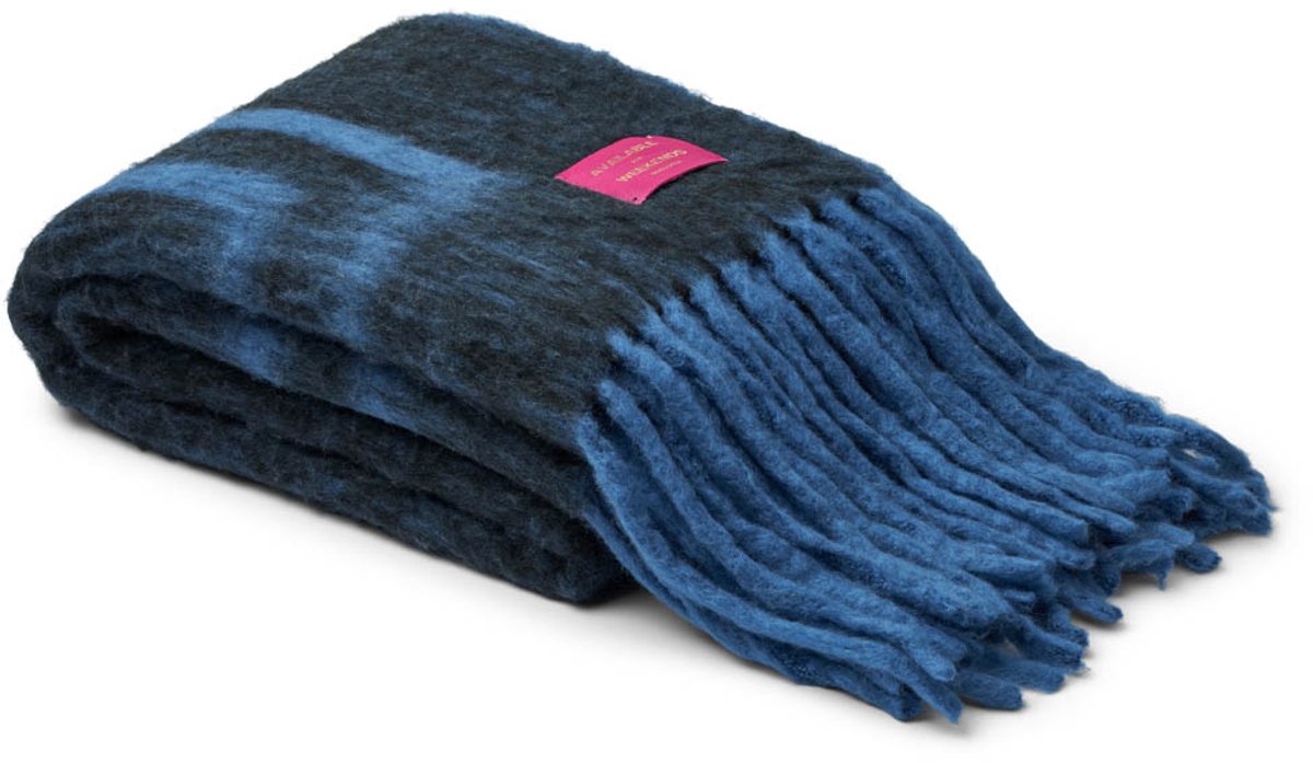 Bongusta Plaid - Weekend plaid Raven & Dazzling blue - deken - blauw