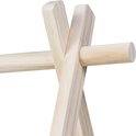 Close-up van de kruisverbinding van een houten babygym.