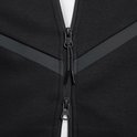 Close-up van de ritssluiting met trekkoord van een zwarte Nike Tech Fleece hoodie.