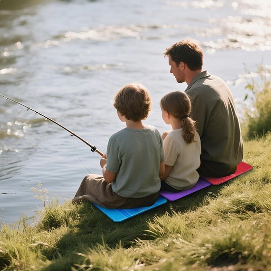 Opvouwbaar Zitmatje - 4 Stuks Opvouwbaar Zitkussen Buiten - Draagbare Isolatie Waterdicht - Outdoor Zitkussen - Zitkussens met 4 Opbergzakken - Compact & Waterdicht - voor Wandelen Picknick en Onderweg Tuin Wandelen Kamperen — afbeelding 3