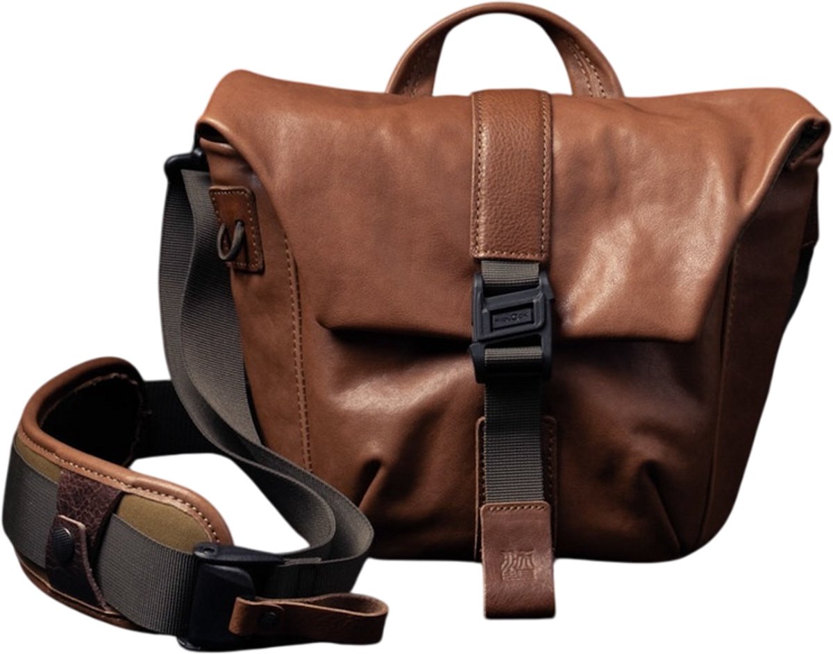 Wotancraft Pilot - 3.5L - bruin leer - cameratas - schoudertas
