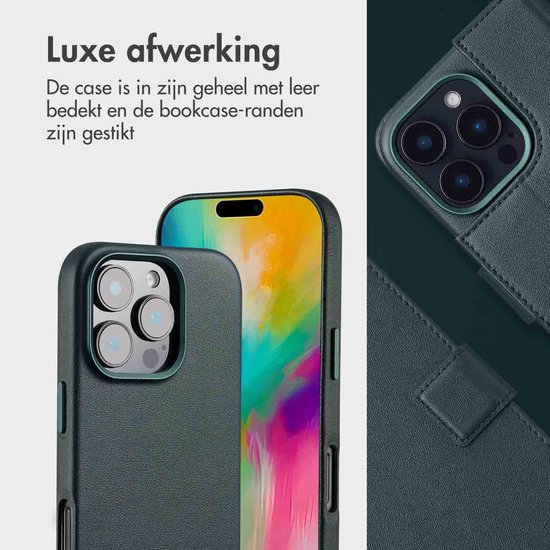 Accezz Hoesje - Geschikt voor Apple iPhone 16 Pro - Leather Bookcase 2-in-1 geschikt voor MagSafe - Cedar Green
