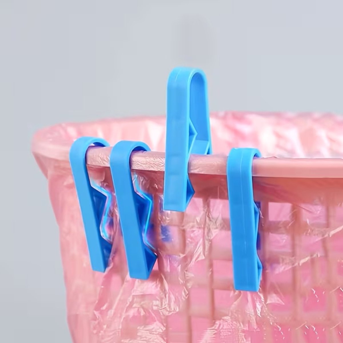 @ Lu’s Today™ - Household Essentials - Prullenbak clips 4 stuks -Prullenbak-fixatie clips-Vuilniszak klem-Anti slip houder -Blauw