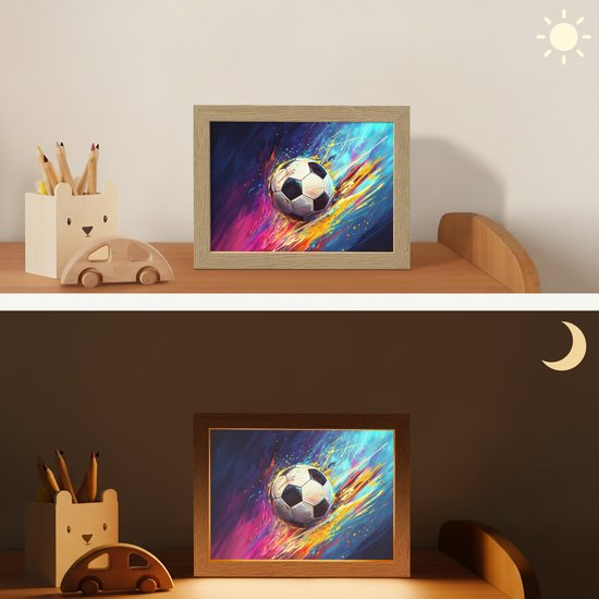 Nachtlampje 20x15 cm - Kinder lamp - Voetbal - Kleurrijk - Abstract - Penseelstreken - Tafellamp kinderkamer - Slaapkamer lamp - Bedlamp kinderen - Kinderlampje stopcontact - Wandlamp babykamer - Nachtlampjes van Merkloos — afbeelding 4