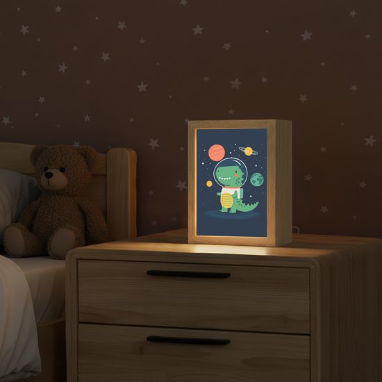 Nachtlampje 15x20 cm - Kinder lamp - Dino - Ruimtepak - Planeten - Tafellamp kinderkamer - Slaapkamer lamp - Bedlamp kinderen - Kinderlampje stopcontact - Wandlamp babykamer - Nachtlampjes van Merkloos — afbeelding 2