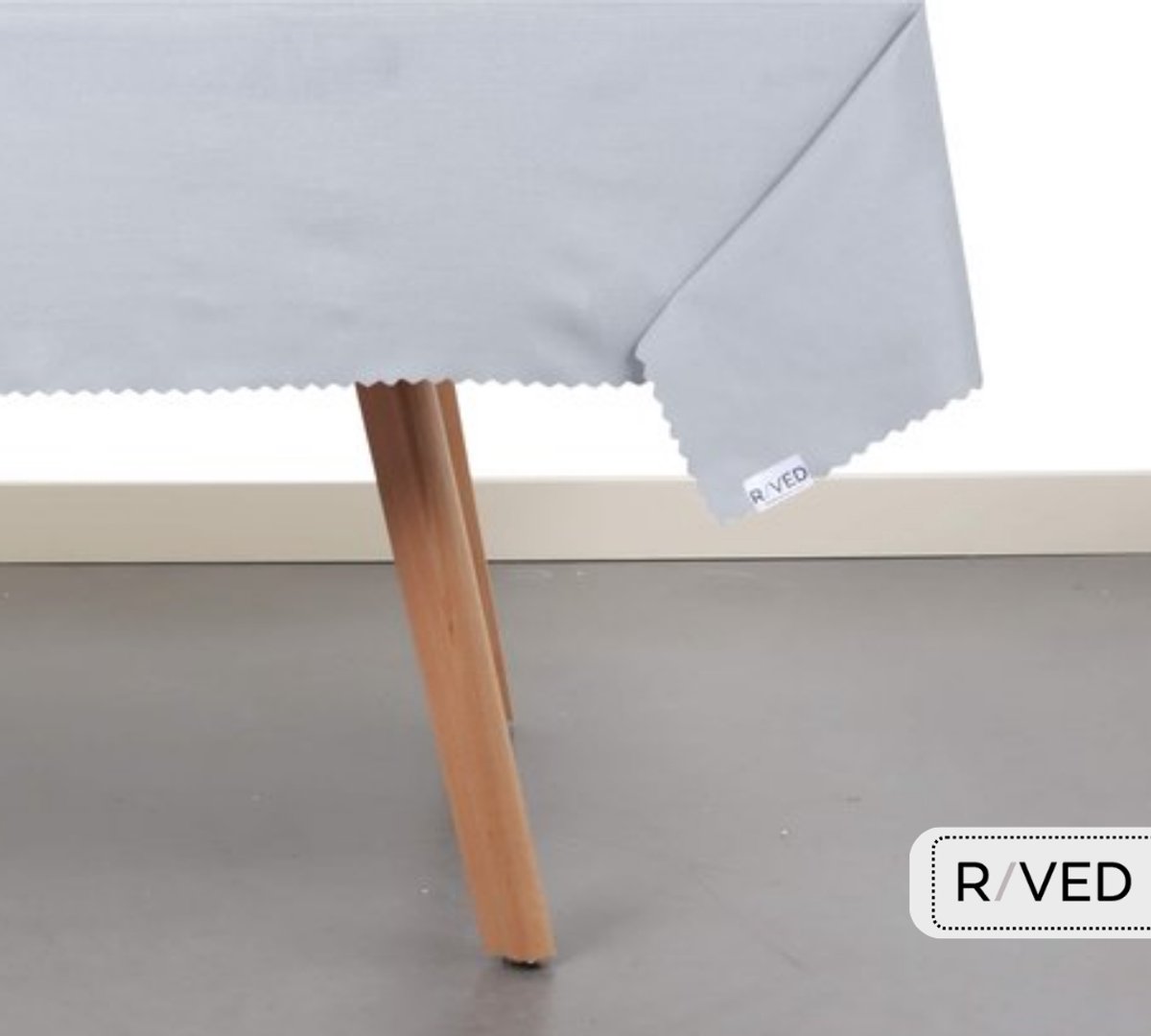 Raved Tafelkleed – 140 cm x 240 cm – Lichtgrijs – Polyester – Kreukvrij