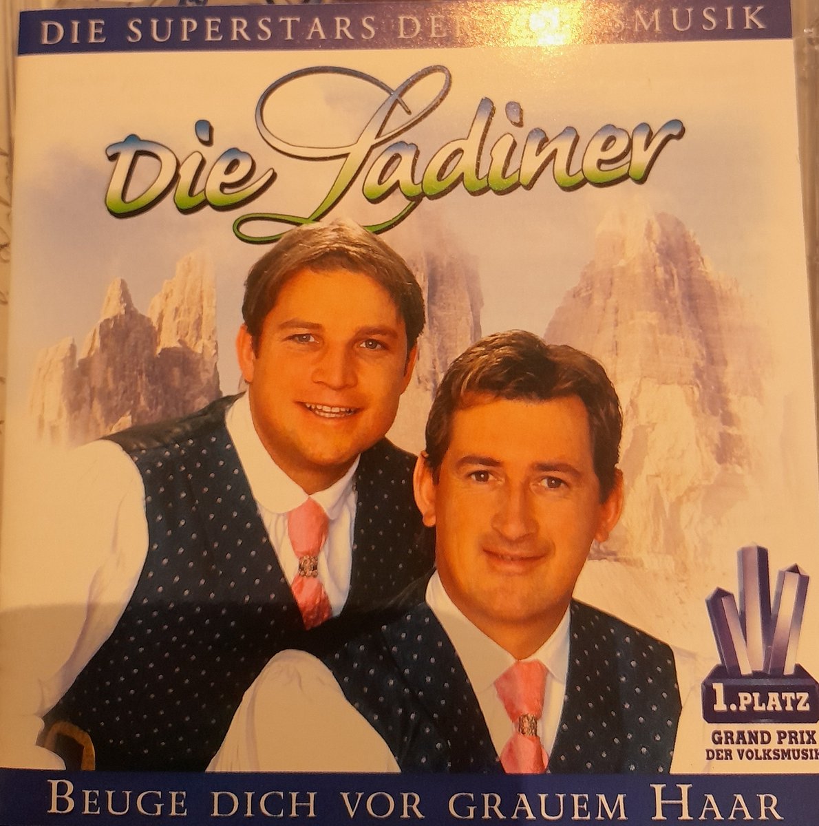 Beuge Dich Vor Grauem Haar
