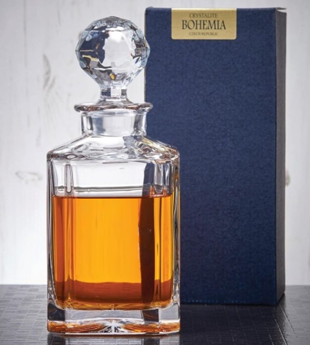Luxe SQUARE decanter - kristal whisky karaf - BOHEMIA CRYSTAL