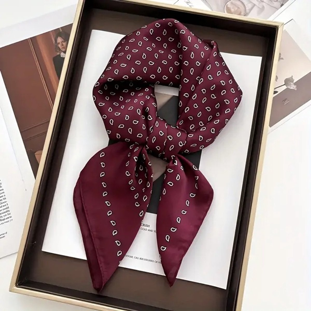 Sjaaltje - Scarf- Accessories - Dames- Bandana's- Halsdoek - Imitatie Zijde- Bordeaux