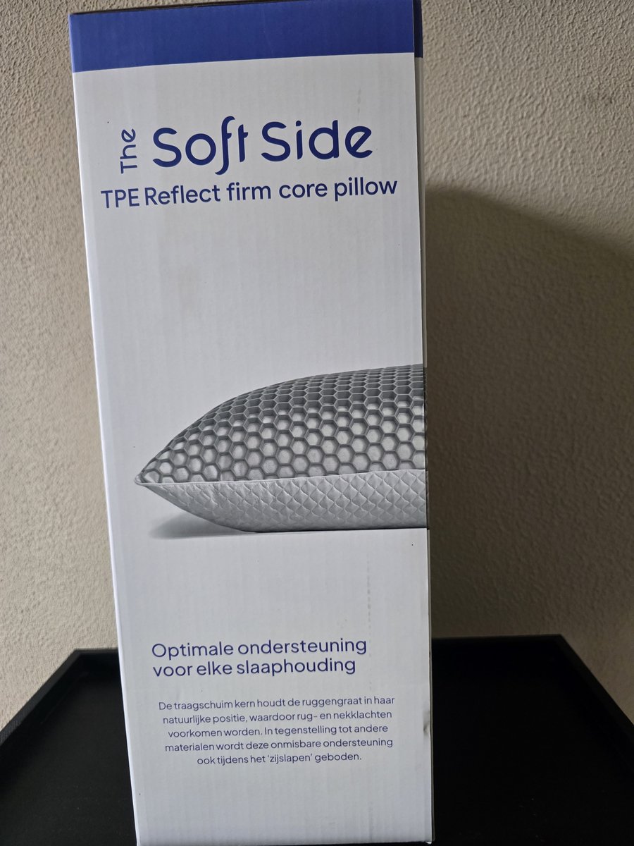 Het Softside TPE Reflect hard kern kussen