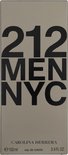 Doos met '212 MEN NYC' en 'CAROLINA HERRERA' op een zilveren achtergrond.