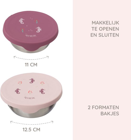 Twee roestvrijstalen bakjes met deksel. Eén deksel is paars en de ander is roze, beide met een zeepaardjesprint. Maten 11 en 12,5 cm.