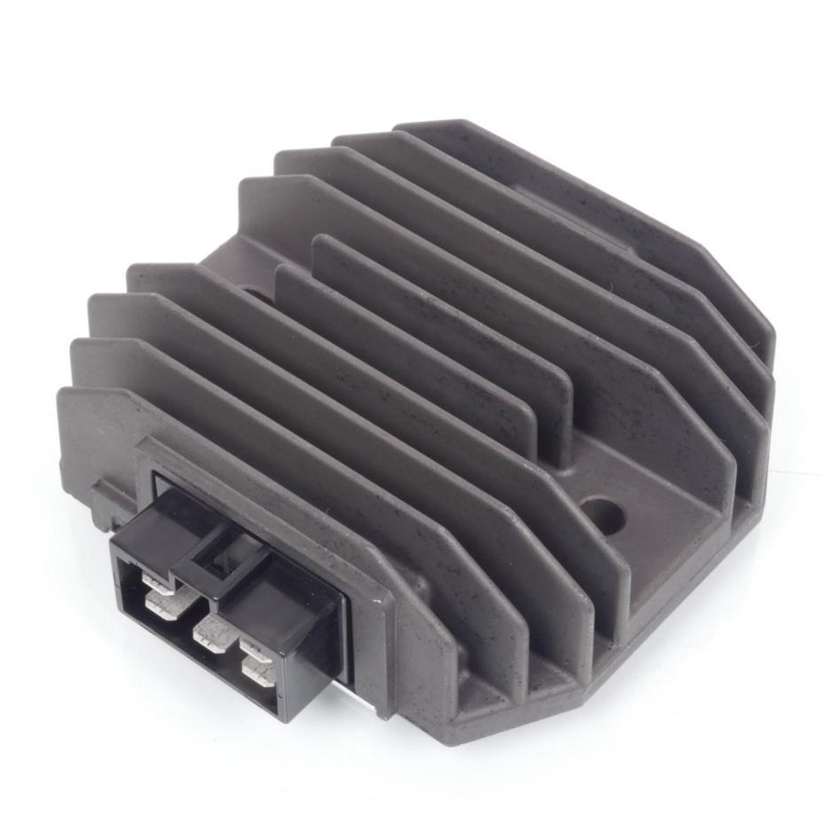 Régulateur redresseur de tension Brazoline pour Moto Yamaha 600 FZ6 Fazer S2 2007 à 2008 Neuf