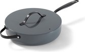 Bol.com BE Living Hapjespan met Deksel - Ø 28cm - PFAS vrije sauteerpan inductie - Geschikt voor alle warmtebronnen - Grijs aanbieding