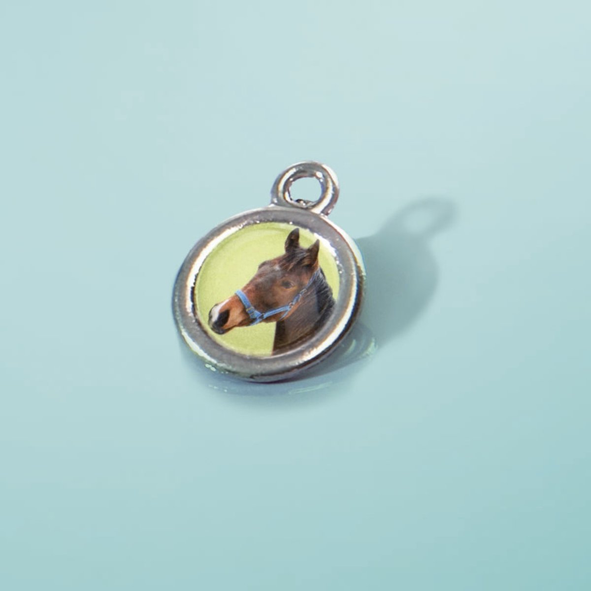 Totum Pretty Pony - knutselset paarden sieraden maken - bedel armbandjes maken met hoefijzer en paardenbedels - creatief speelgoed meisjes knutselset - cadeautip — afbeelding 7