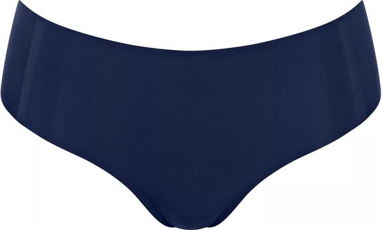 Une culotte hipster bleu marine Sloggi. Le short sans coutures a des ourlets élastiques.