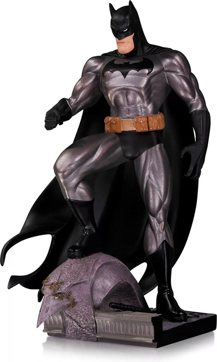 BATMAN METALLIC MINI STATUE BY JIM LEE