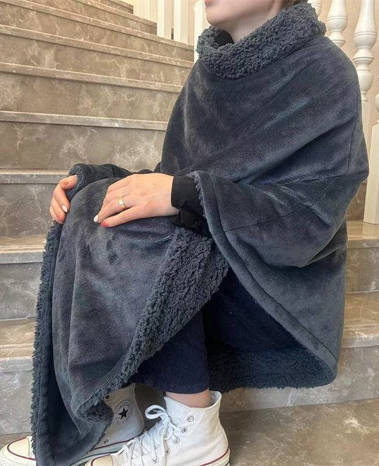 Poncho Copenhague 80 x 80 cm | 100% microfibre grand luxe & imitation mouton | Anthracite | double face