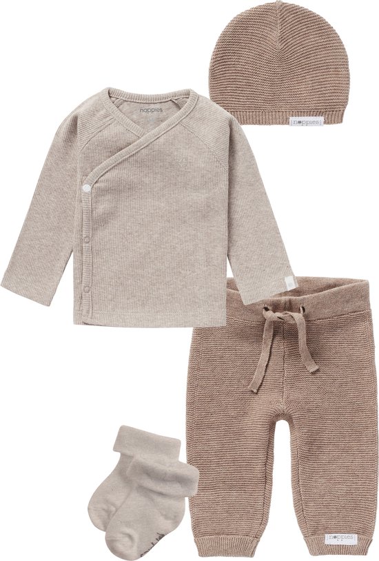 Noppies - Kledingset - 4 delig - Broek Grover Knit Taupe - Shirt nanyuki - Muts Rosita Taupe 1 paar sokjes taupe - Maat 62