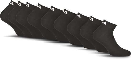 9-pack zwarte Fila enkelsokken met Fila-logo op de hiel.