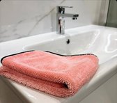 F.R.M. Tegelwerk Quick Dry droogdoek Favorite Pink 40x40 - Eigen ontwerp droogdoek voor de badkamer