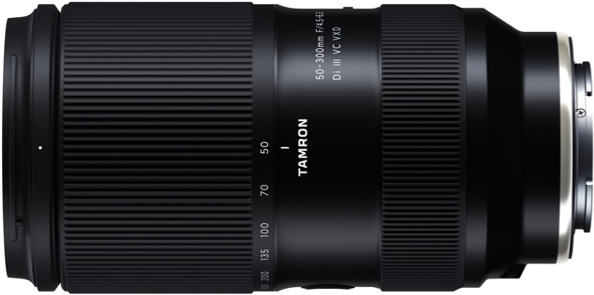 Tamron 50-300mm f/4.5-6.3 Di III VC VXD Sony E