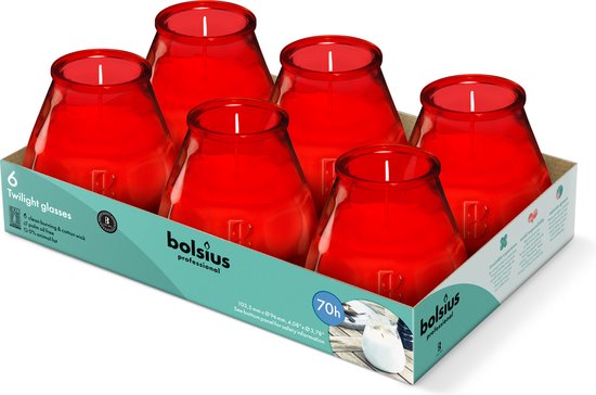 Zes rode Bolsius Twilight kaarsen in een verpakking, met 70 branduren.