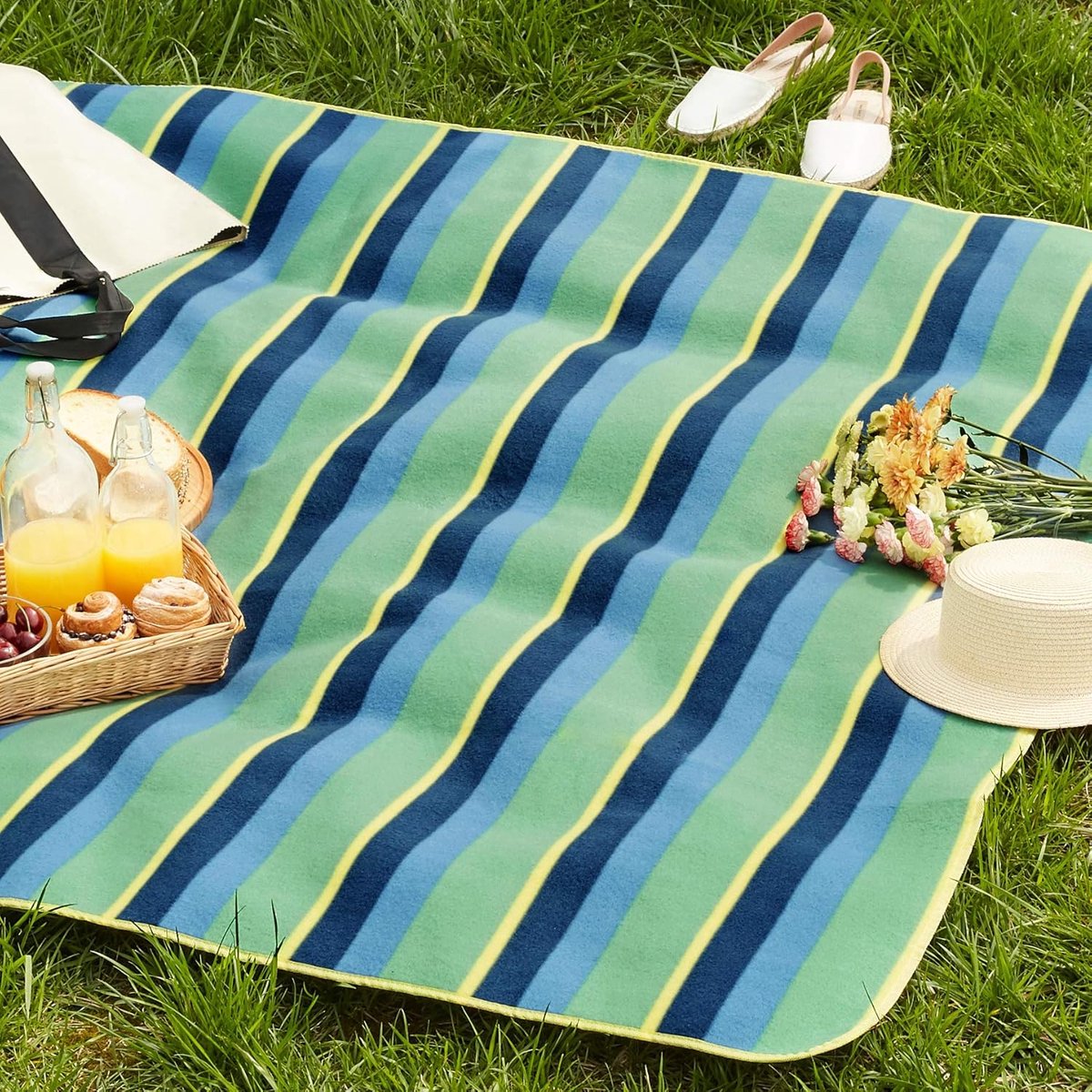 Famanu - Reiskleed voor picknicken met waterdichte onderkant, 200 x 200 cm, gestreept design – Draagbaar en gemakkelijk op te bergen