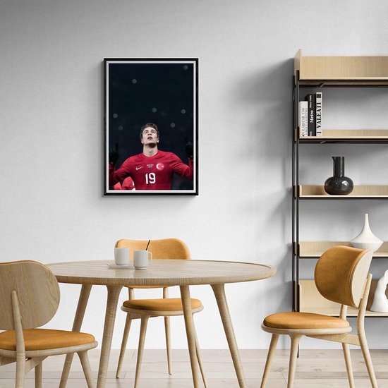 Poster Sur Toile Kenan Yıldız - 40x60 Cm - Décoration Chambre, Bureau - Impression Haute Qualité, Résistante