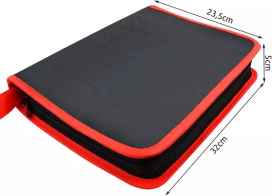 Gesloten zwarte en rode opbergkoffer voor gereedschap, met afmetingen van 32 x 23,5 x 5 cm.