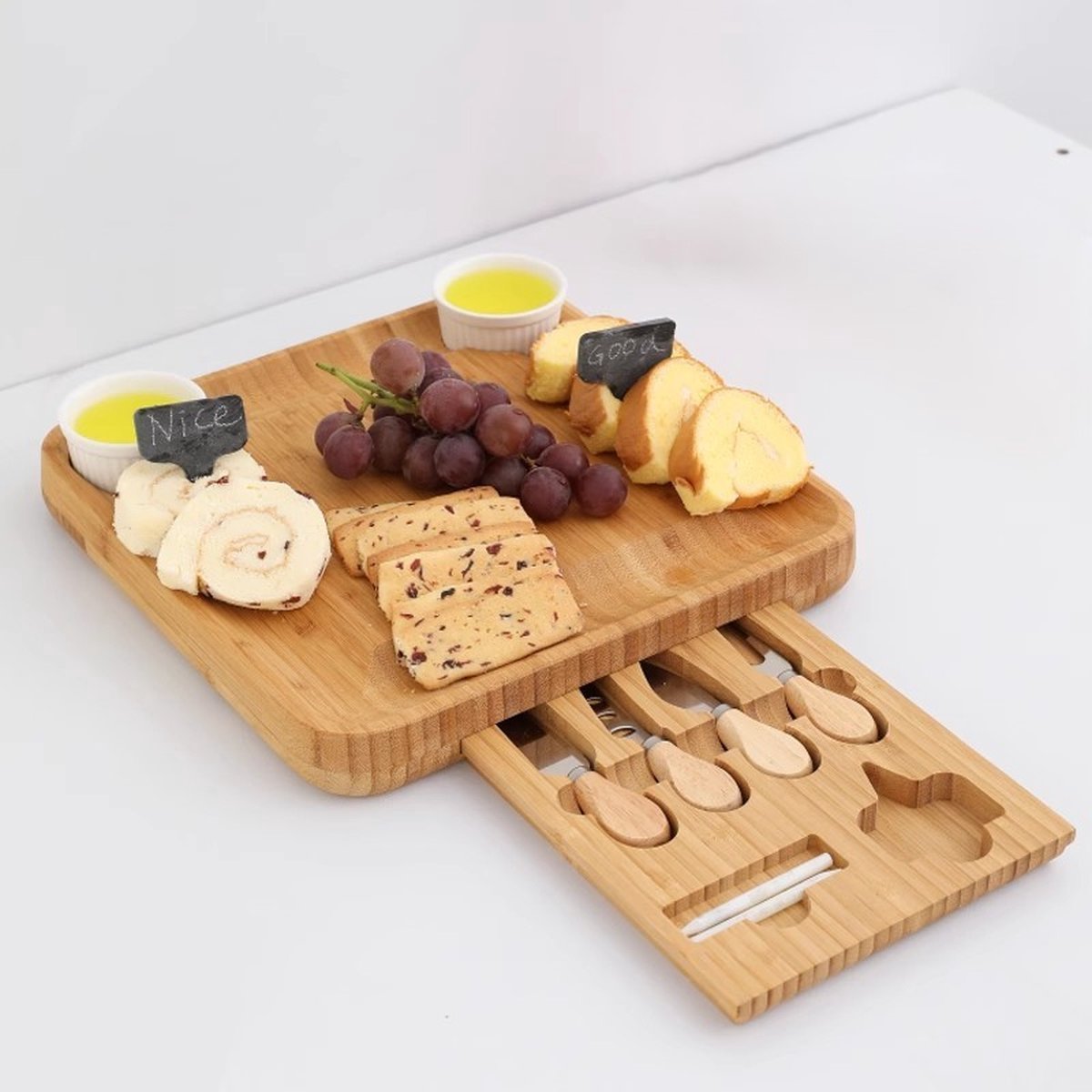 Ceruzo Luxe Tapasplank - Uitschuifbare Borrelplank Set met Messen - Bamboe Kaasplank 33x31 cm — cadeau in Kookcadeaus - foto 4