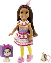 Bol.com Barbie Club Chelsea - Meisje met Cupcake Jurkje - 15 cm - Minipop aanbieding