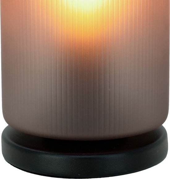 Lamp - Nachtlampje - Tafellamp slaapkamer - Twee roze rozen als decoratie in een