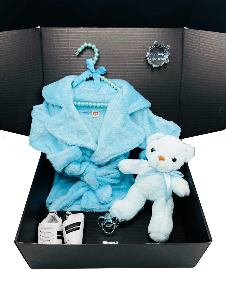 Goedkoopste Luxe kraamcadeau jongen - met teddybeer, babyschoentjes, badjas, speen - kan ook rechtstreeks als cadeau worden verstuurd