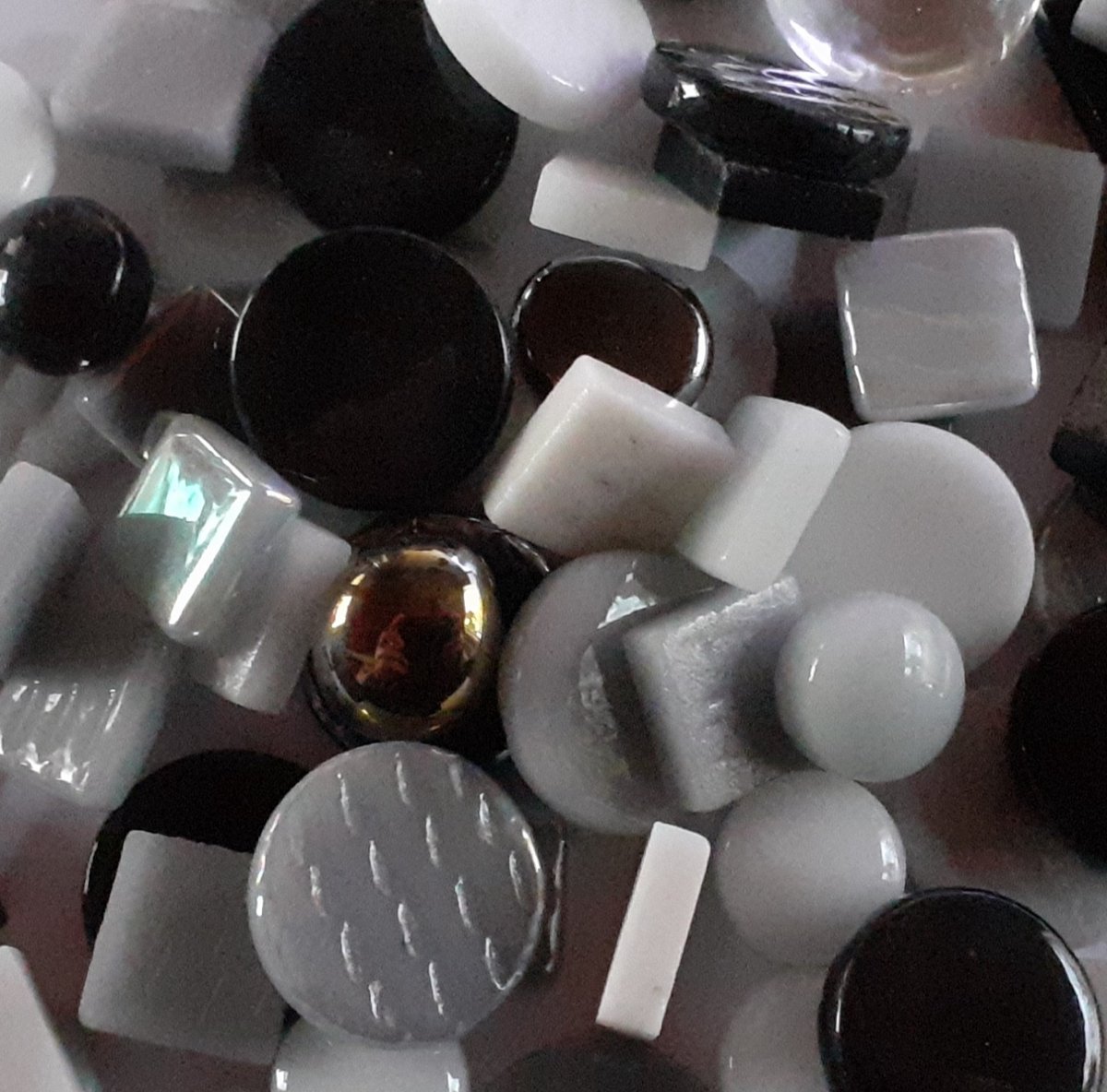 Zwart/Grijs/Wit mix 500 gram BULK Glas Mozaïek steentjes
