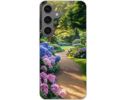 Telefoonhoesje Geschikt voor Samsung Galaxy S25 hoesje - Hortensia- Park - Pad - Siliconen Telefoonhoesje Telefoonhoesje