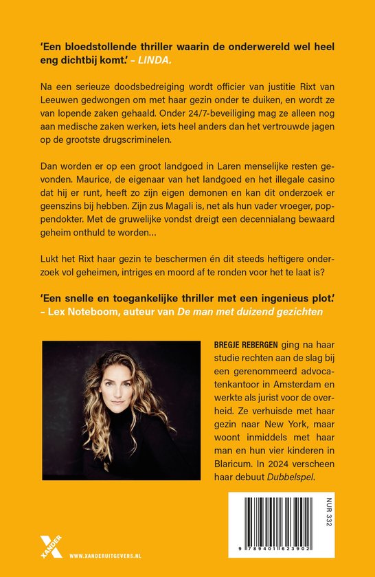Boekcover met portret van een blonde vrouw met krullend haar en een close-up van gebroken poppenhoofden op een donkere achtergrond.