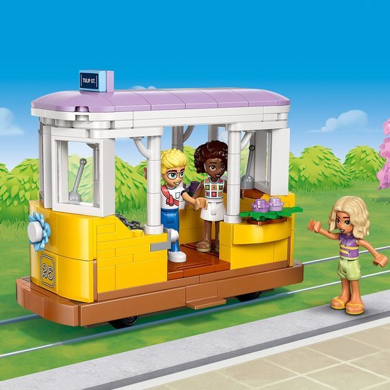 LEGO Friends Plant Café & Flower Shop 42671 (5/8)