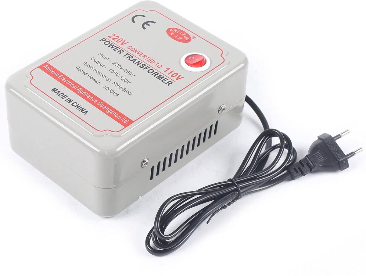 VEVOR 5000 W spanningsomvormer transformator AC 110 V 220 V transformator omvormer 3x US NEMA 5-15R 3-polige / 3x Europese Shucko-uitgangsstopcontacten, 1x 5V USB-poort en 1x type C-aansluiting VEVOR 5000 W spanningsomvormer transformator AC 110 V 220 V transformator omvormer 3x US NEMA 5-15R 3-polige / 3x Europese Shucko-uitgangsstopcontacten, 1x 5V USB-poort en 1x type C-aansluiting