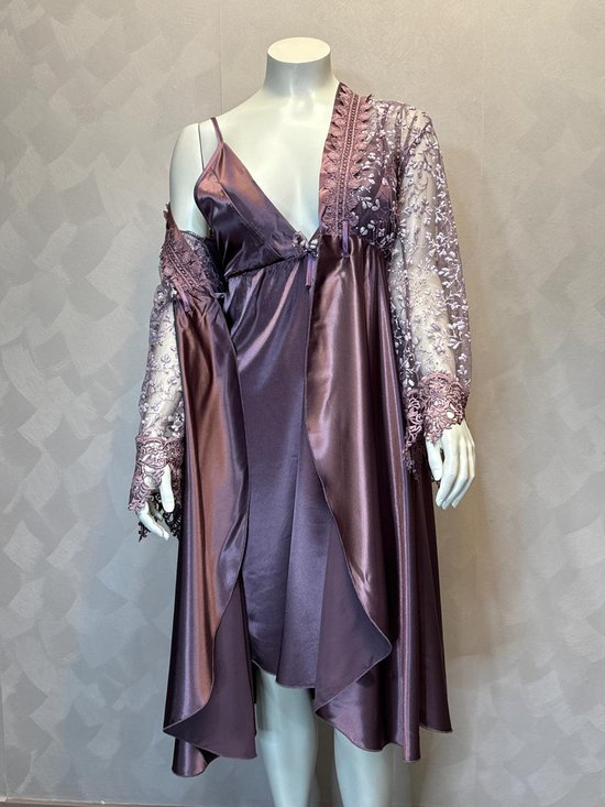 Luxe Satijnen Kimono Set met Glitter Kant – Verleidelijke Lingerie - grape